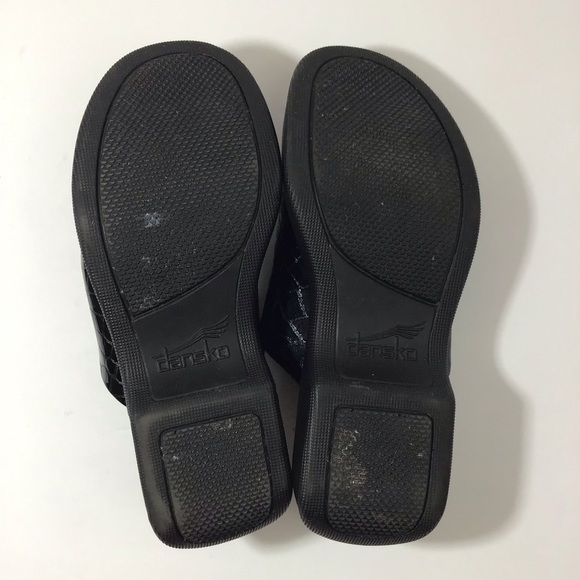 DANSKO PATENT LEATHER CROC PRINT CLOG SLIDES - Picture 7 of 8